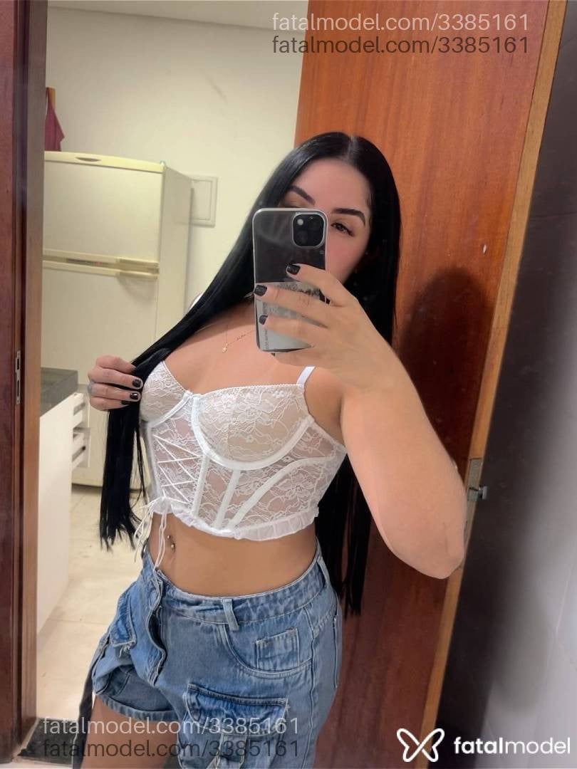 Acompanhante mulher morena (o) de olhos pretos - Aylla