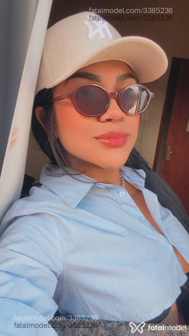 Acompanhante mulher morena (o) de olhos pretos em Araguari - Mirela