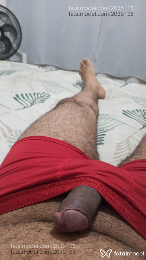Acompanhante homem morena (o) de olhos pretos - Fernando