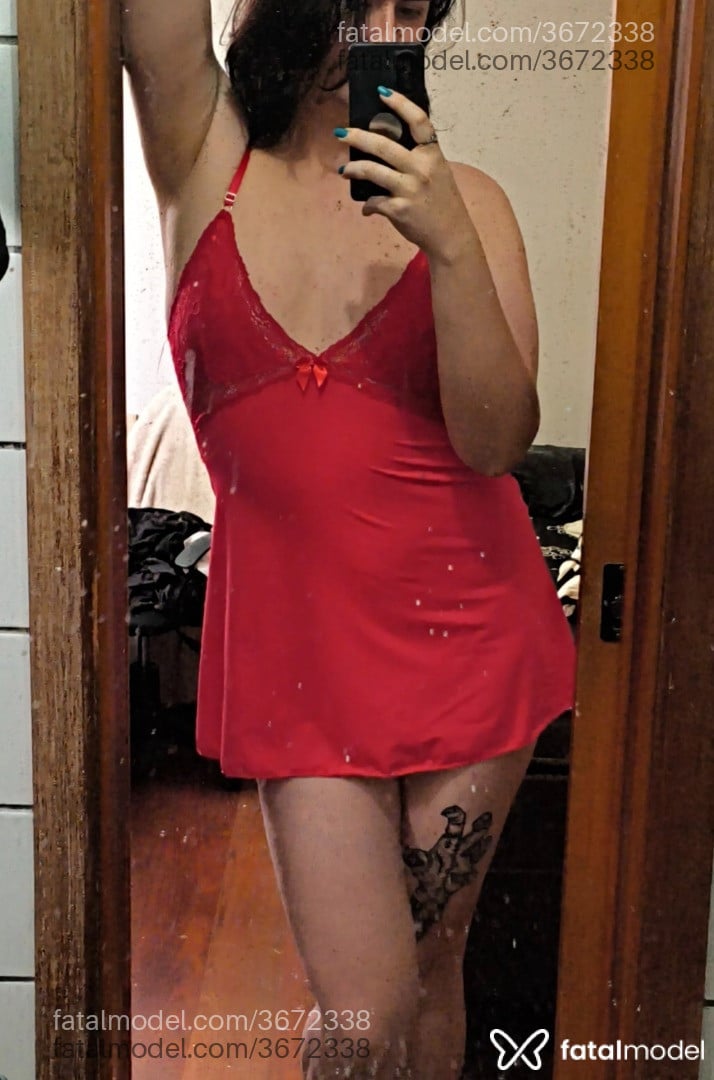 Acompanhante mulher trans morena (o) de olhos castanhos - Gabriela