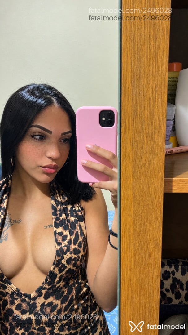 Acompanhante mulher com cabelo castanho de olhos castanhos - Gabrielly