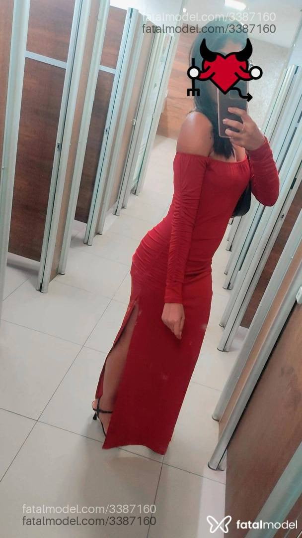 Acompanhante mulher morena (o) de olhos castanhos - Bucetinhacriminosa