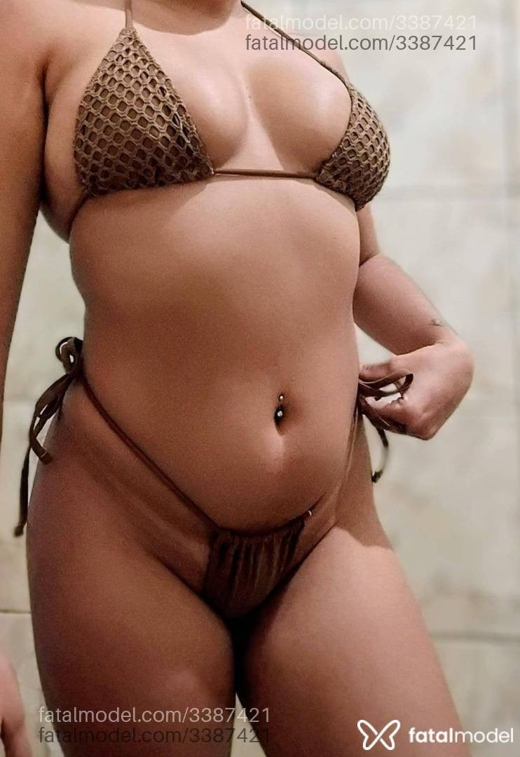 Acompanhante mulher morena (o) de olhos castanhos em Porto Seguro - Melissa