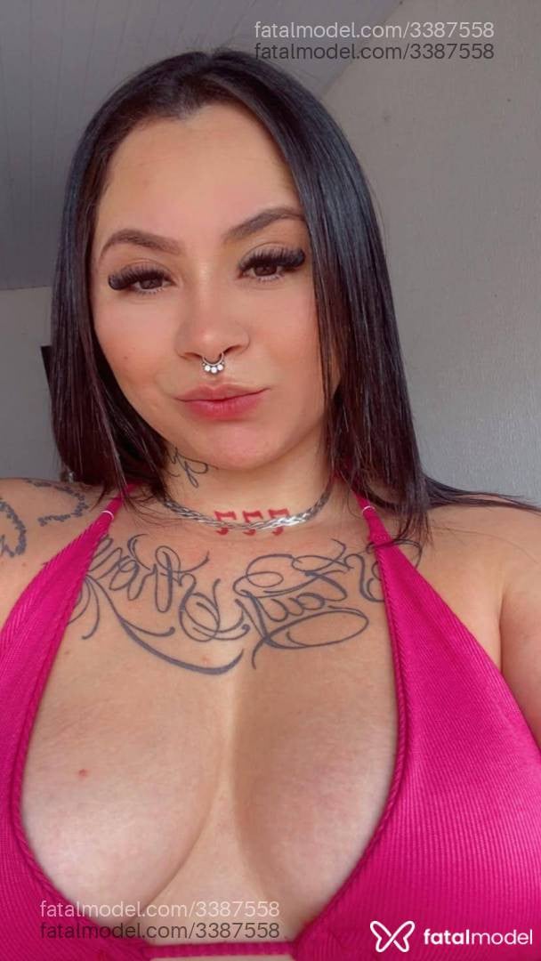Acompanhante mulher morena (o) de olhos castanhos - Mariana