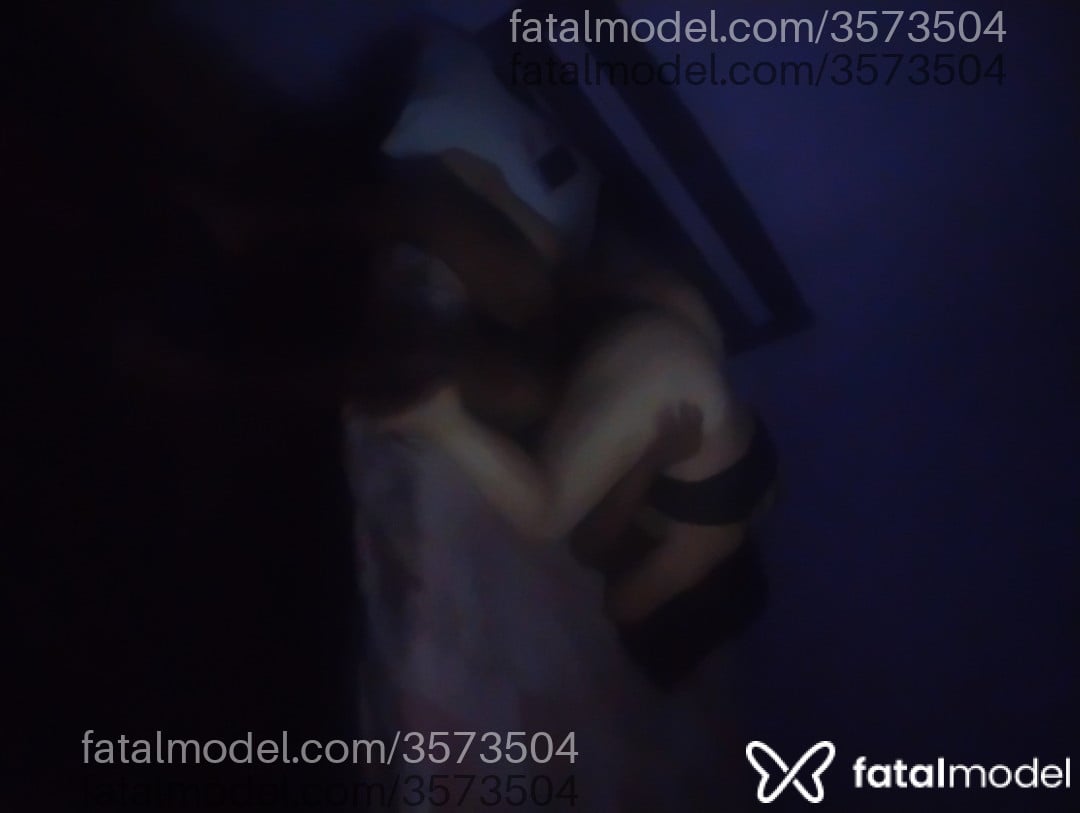 Acompanhante homem com cabelo castanho de olhos castanhos - Serenahomempassi