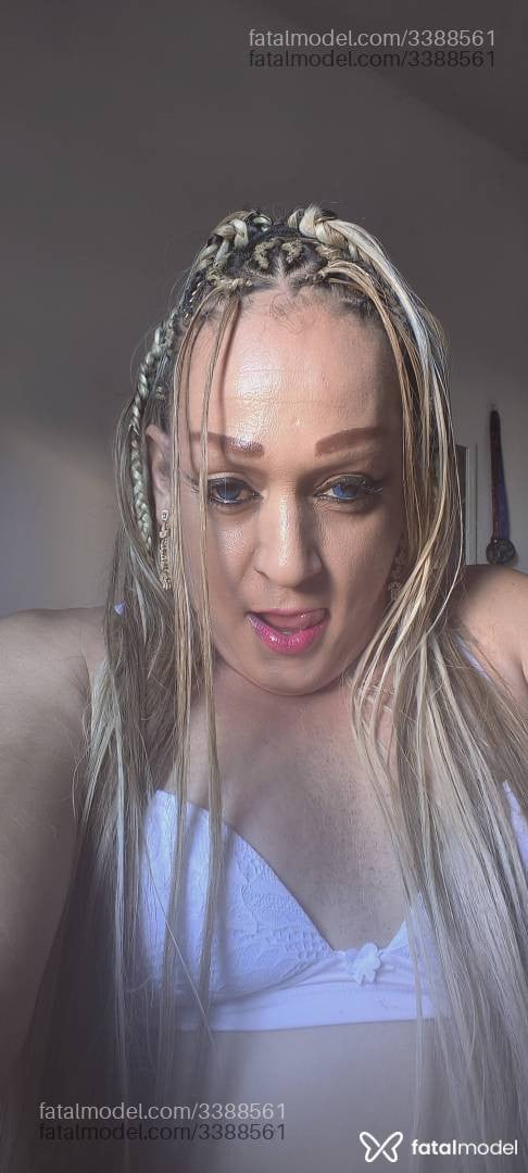 Acompanhante mulher trans loira (o) de olhos castanhos em Ribeirão Preto - Verônica
