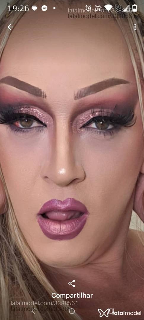 Acompanhante mulher trans loira (o) de olhos castanhos em Ribeirão Preto - Verônica