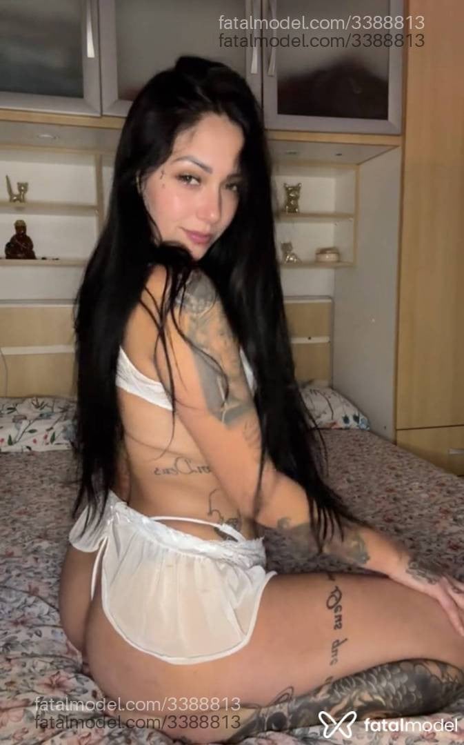 Acompanhante mulher morena (o) de olhos mel em Rio de Janeiro - Mel Lisboa