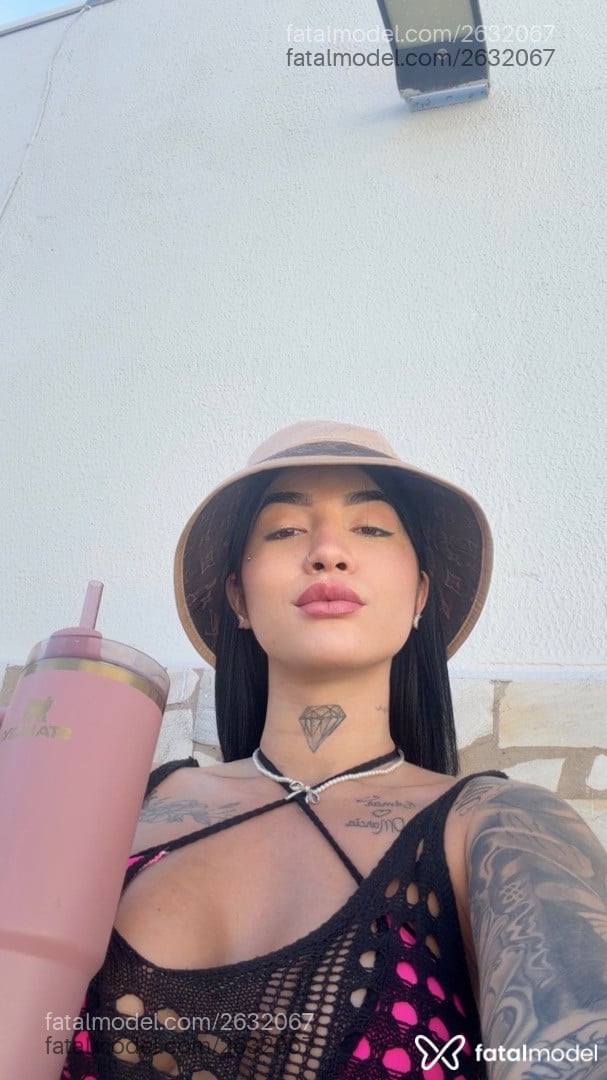 Acompanhante mulher morena (o) de olhos castanhos - Bruna Carvalho