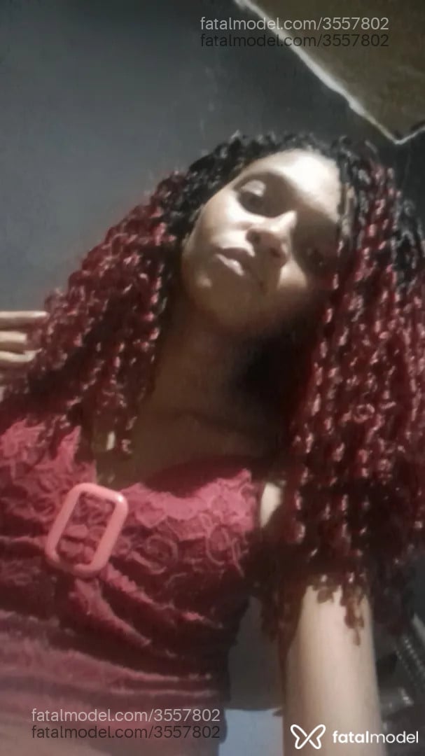 Acompanhante mulher morena (o) de olhos pretos - Kate Lopeez