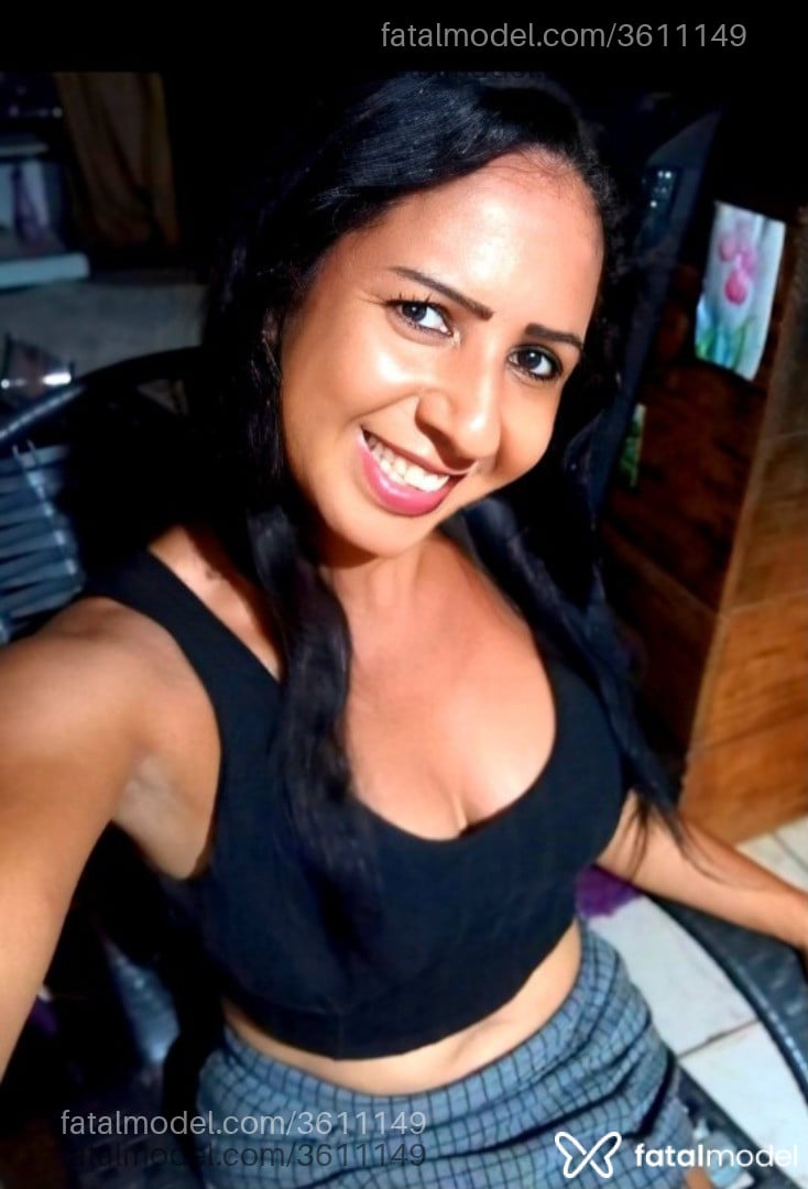 Acompanhante mulher trans morena (o) de olhos mel - Juliana Pavanelly