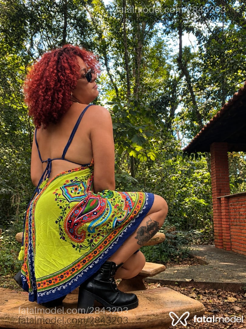 Acompanhante mulher trans morena (o) de olhos castanhos - Allanis Beauty