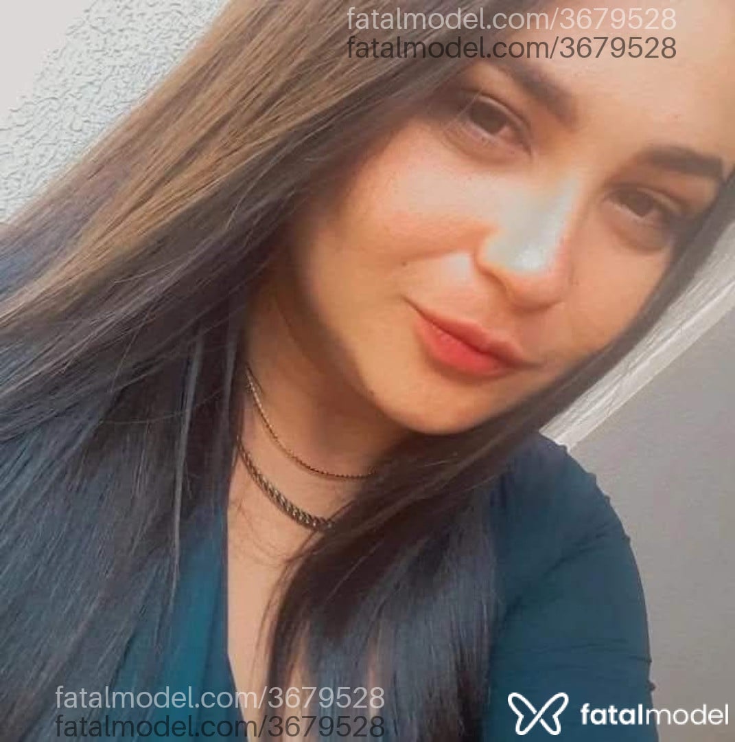 Acompanhante mulher morena (o) de olhos castanhos - Bela Lux