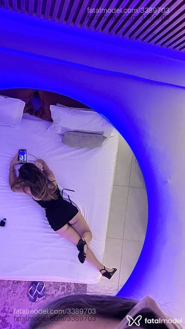 Acompanhante mulher loira (o) de olhos mel em Campo Grande - Chloe Mendes