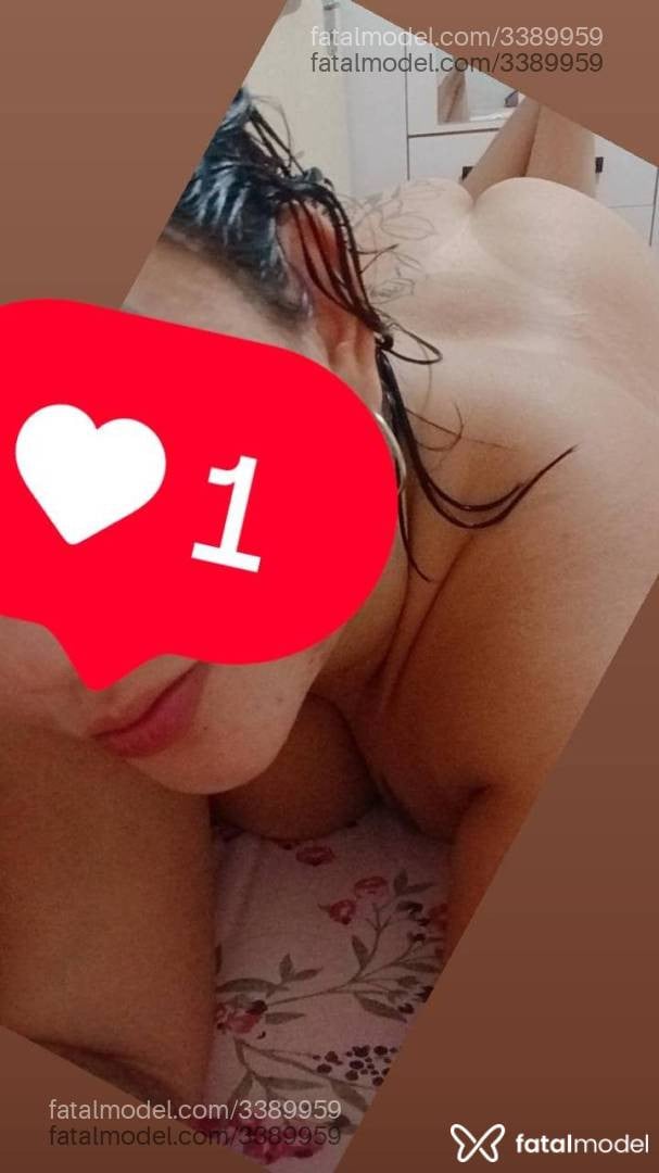 Acompanhante mulher morena (o) de olhos castanhos - Pathy