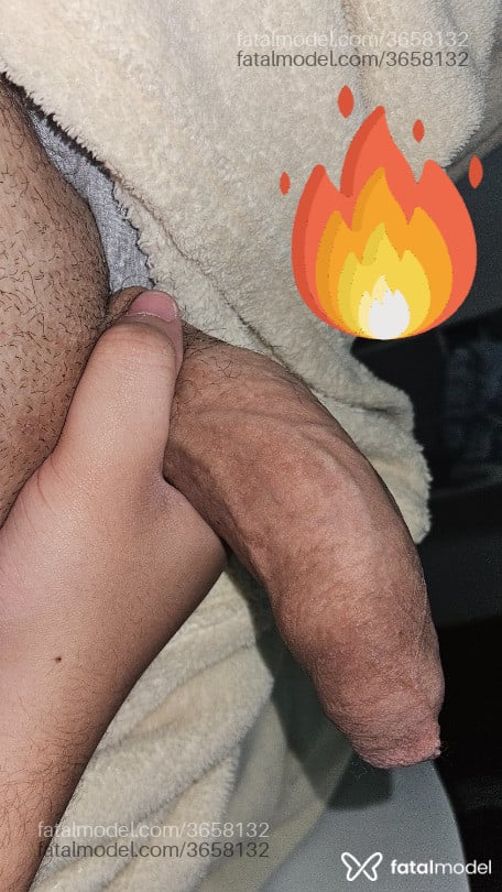 Acompanhante homem morena (o) de olhos pretos - Ricardo