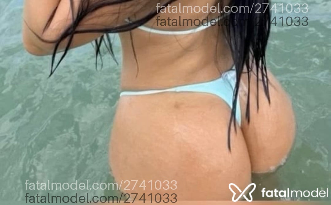 Acompanhante mulher morena (o) de olhos pretos - Isabella Montes