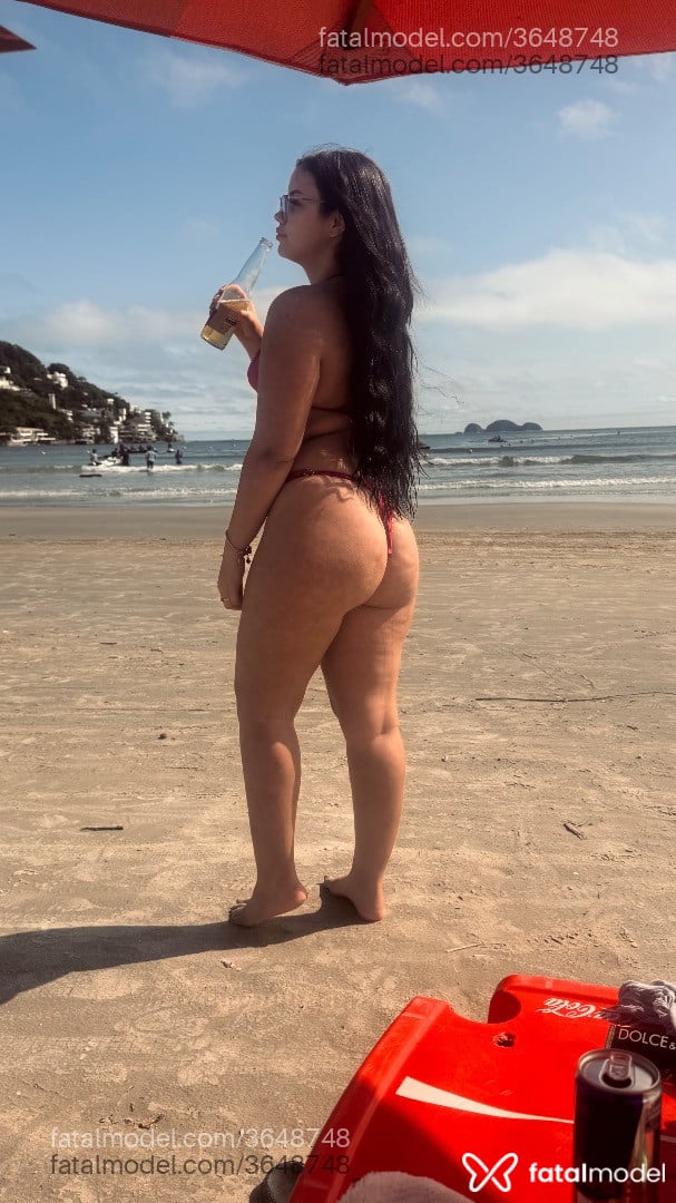 Acompanhante mulher morena (o) de olhos castanhos - Larissa Dantas