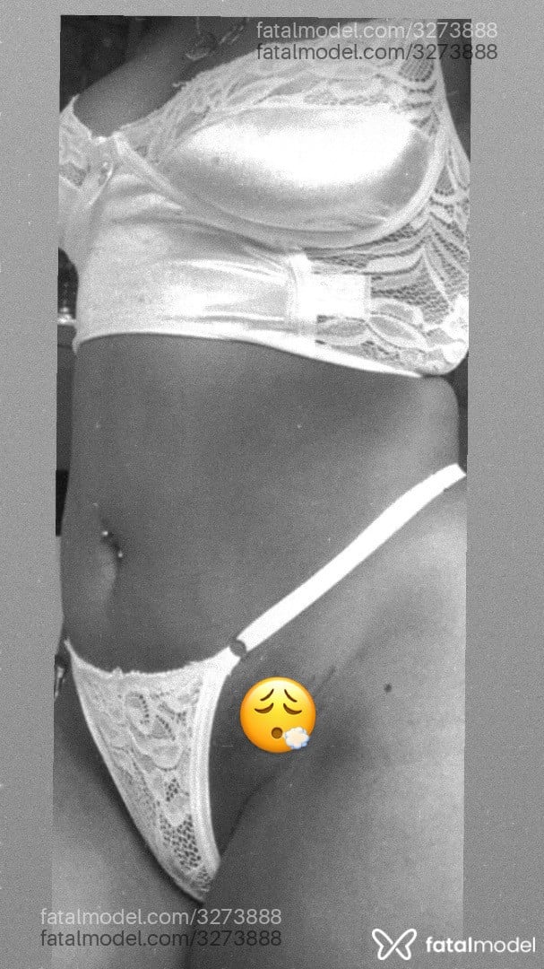 Acompanhante mulher morena (o) de olhos pretos - Vanessa