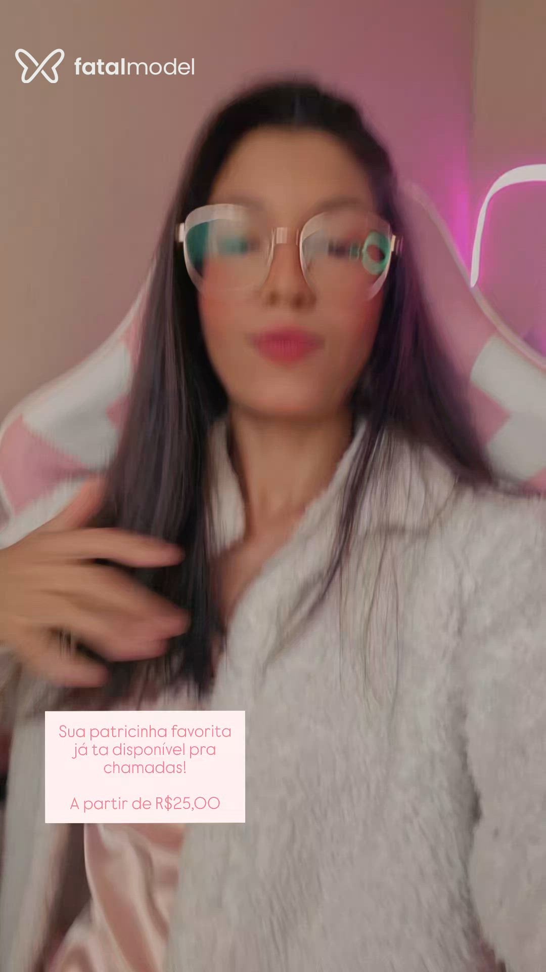 Acompanhante mulher morena (o) de olhos castanhos - Ártemis Acompanhante mulher morena (o) de olhos castanhos - Ártemis
