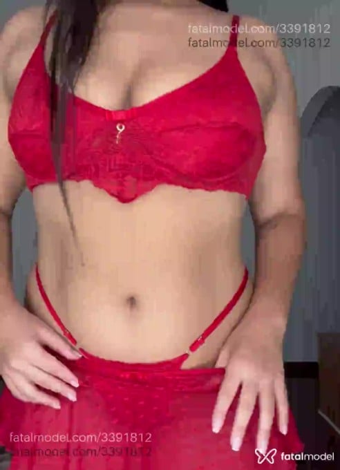 Acompanhante mulher morena (o) de olhos castanhos em Anápolis - Isadora