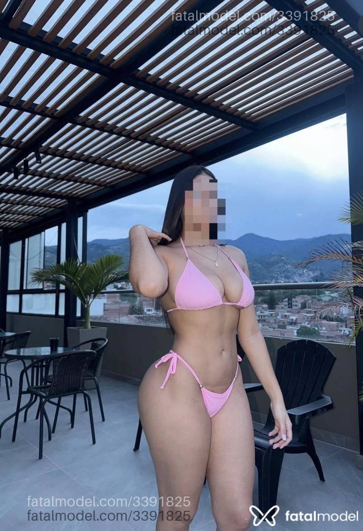 Acompanhante mulher morena (o) de olhos castanhos - Vanessa