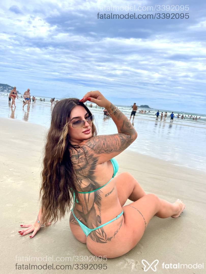 Acompanhante mulher loira (o) de olhos castanhos em Barretos - Bianca Marques