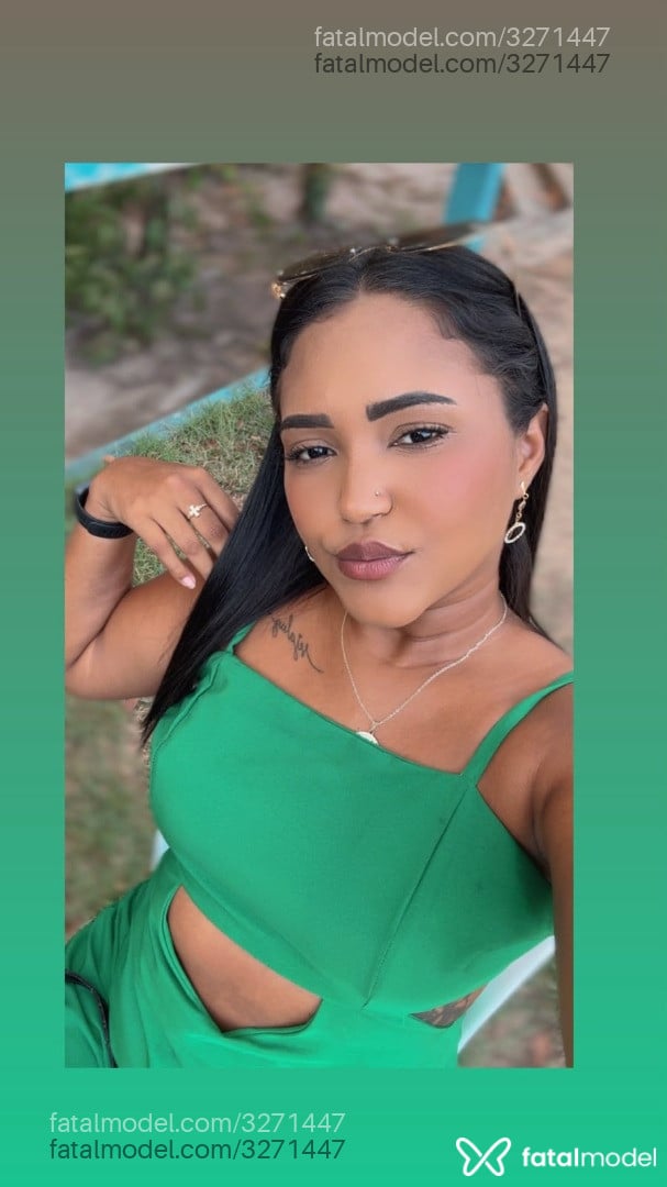 Acompanhante mulher morena (o) de olhos pretos - Lumy Amorim