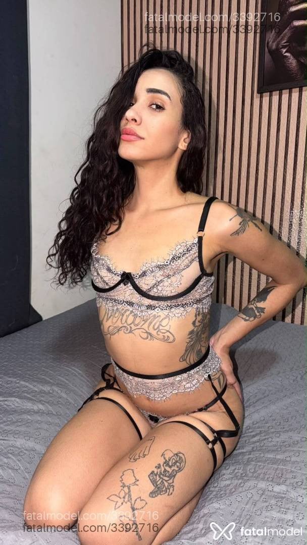 Acompanhante mulher morena (o) de olhos castanhos em Uberlândia - Bia