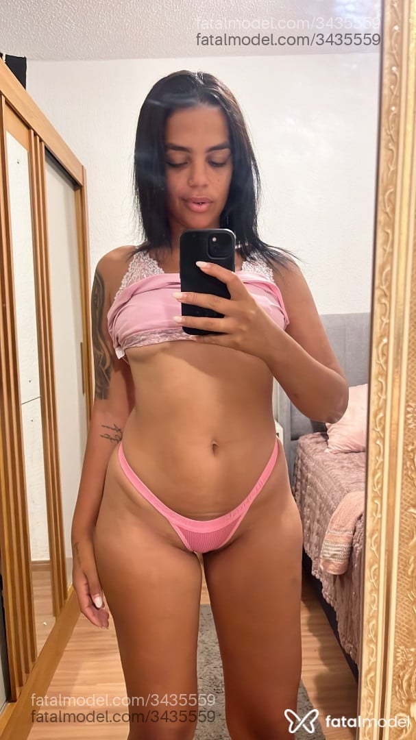 Acompanhante mulher morena (o) de olhos castanhos - Samantha