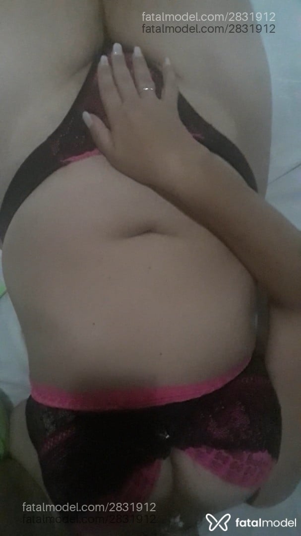 Acompanhante mulher morena (o) de olhos mel - Claudia Regina