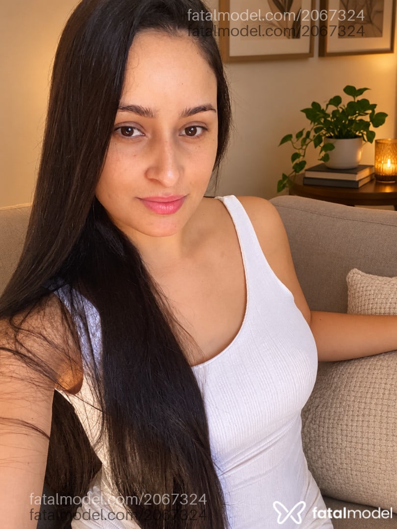 Acompanhante mulher com cabelo castanho de olhos castanhos - Zharah