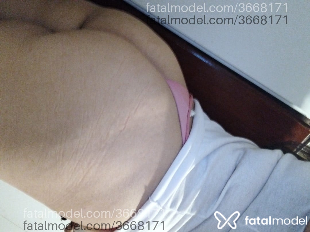 Acompanhante mulher com cabelo castanho de olhos castanhos - Vitoria