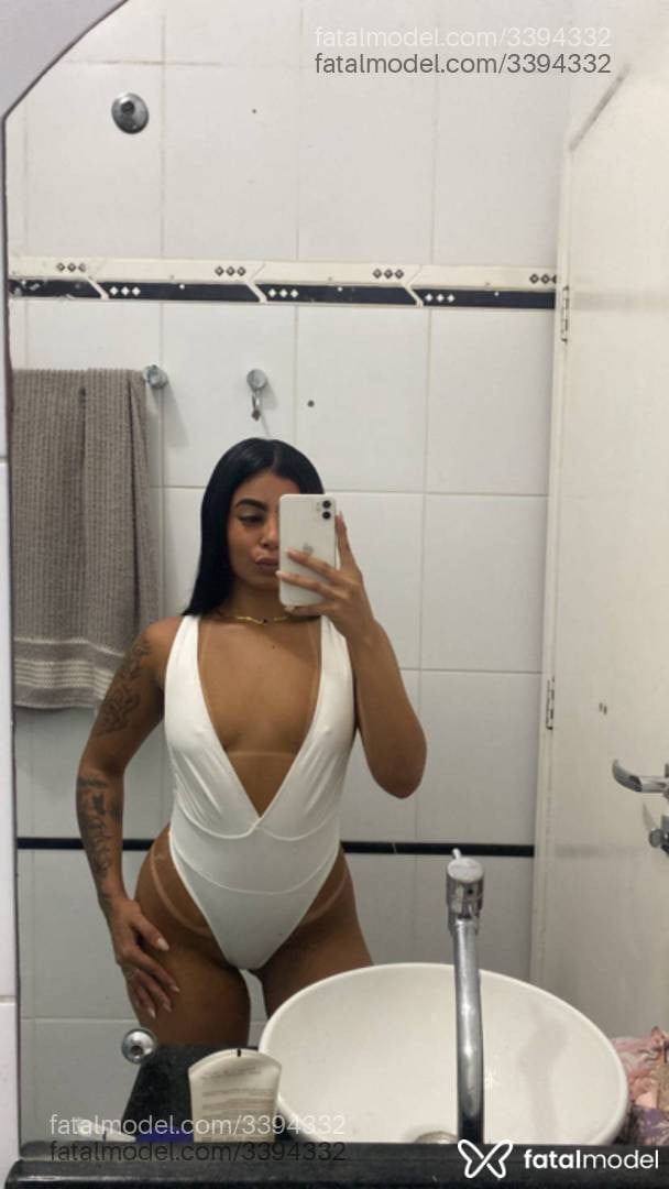 Acompanhante mulher morena (o) de olhos castanhos em Teixeira de Freitas - Yasmin