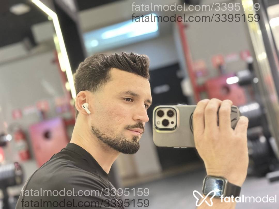 Acompanhante homem com cabelo castanho de olhos mel em São Paulo - Atleta
