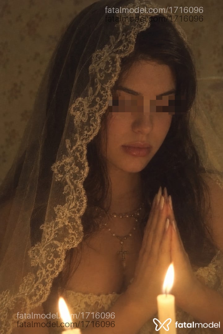 Acompanhante mulher com cabelo castanho de olhos castanhos - Lana
