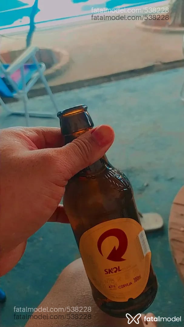 Acompanhante homem morena (o) de olhos pretos - Paugrandee