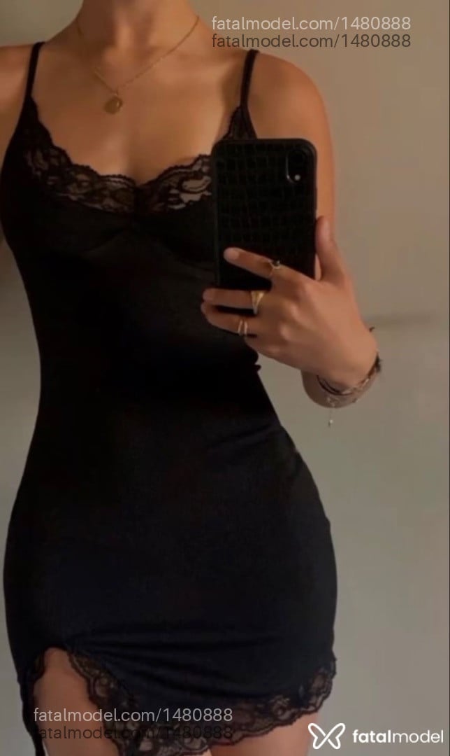Acompanhante mulher morena (o) de olhos pretos - Lara
