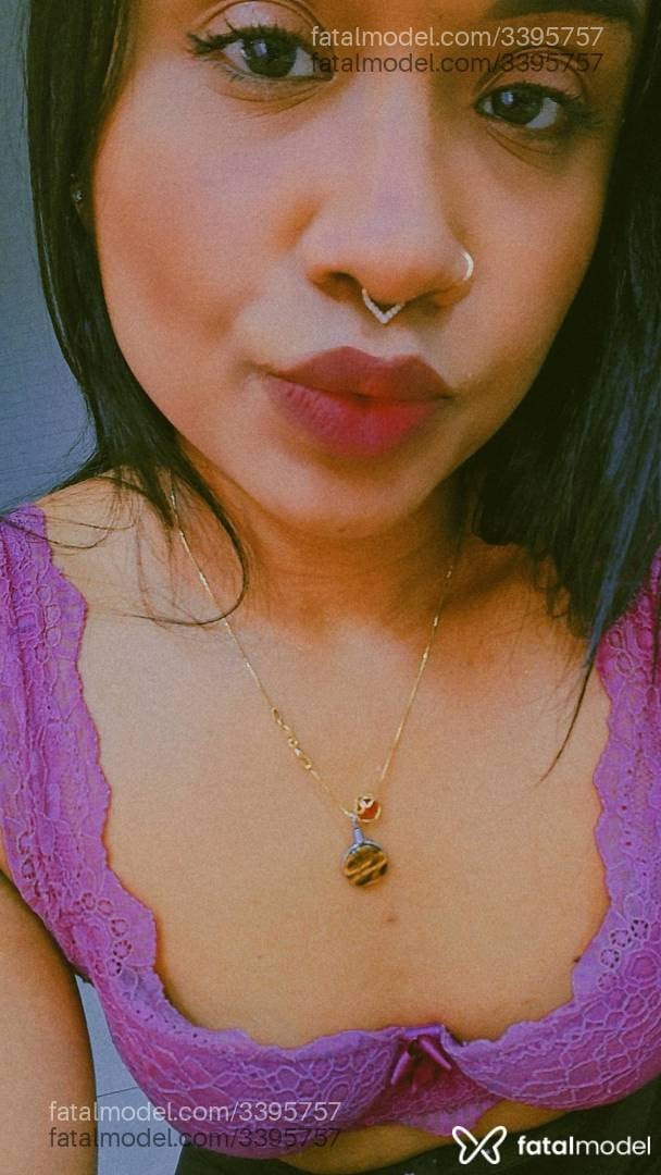 Acompanhante mulher morena (o) de olhos castanhos - Ayla Sol