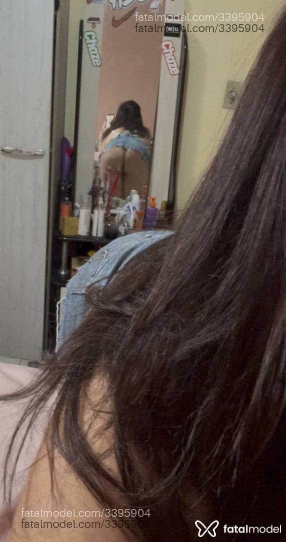 Acompanhante mulher com cabelo castanho de olhos pretos - Marya Eduarda