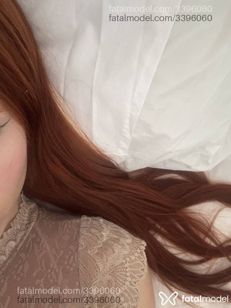 Acompanhante mulher ruiva (o) de olhos mel em Recife - ísis