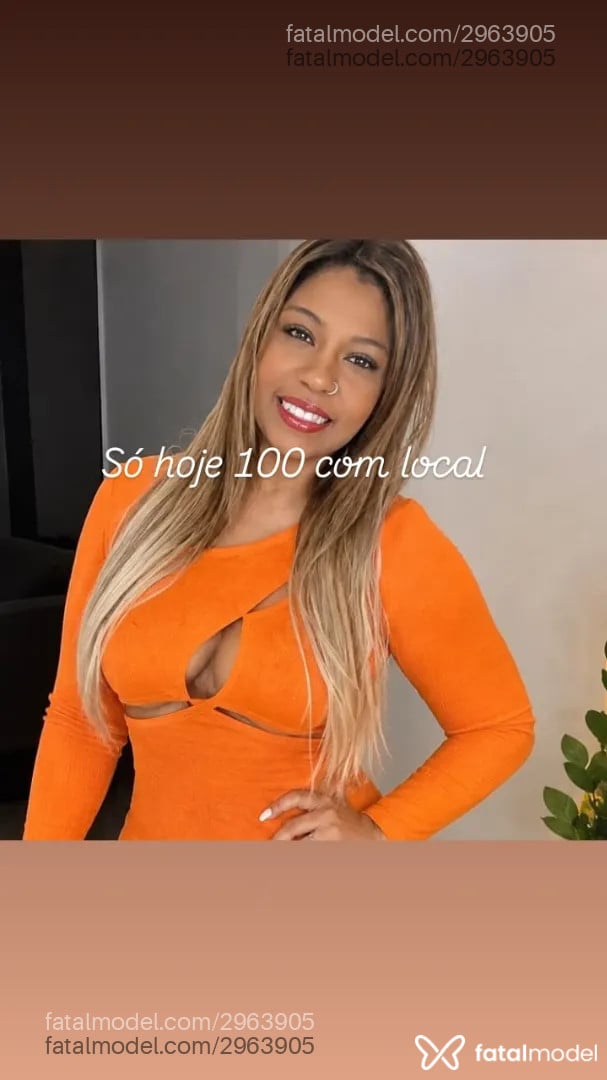 Acompanhante mulher com cabelo castanho de olhos castanhos - Mah Tigrinha