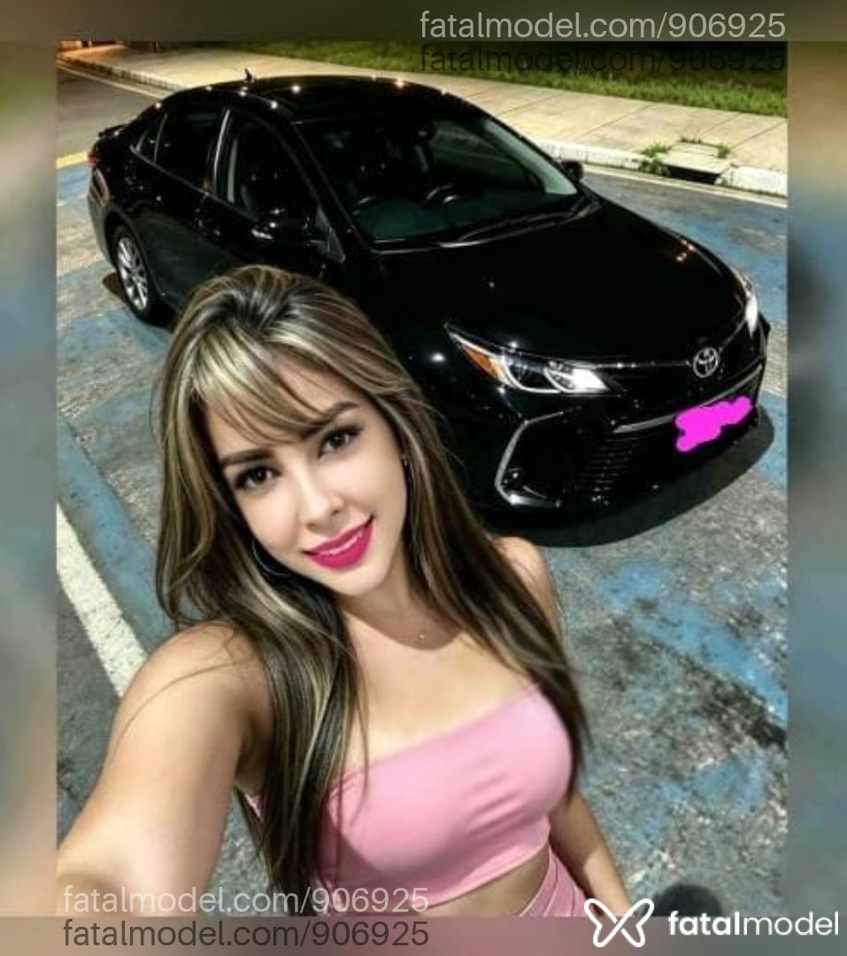 Acompanhante mulher com cabelo castanho de olhos castanhos - Erika