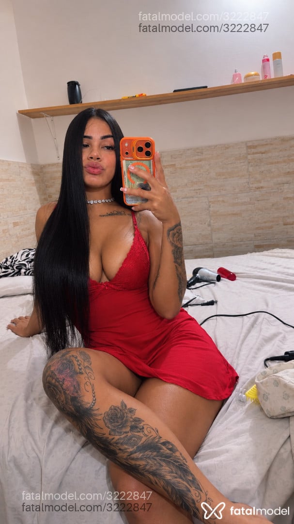Acompanhante mulher morena (o) de olhos castanhos - Michelly