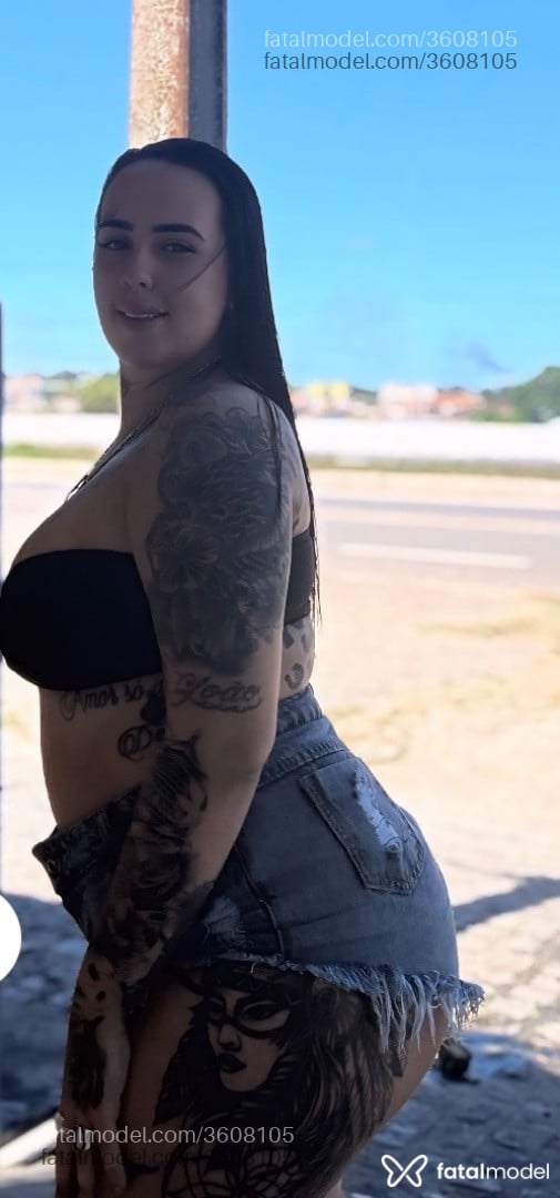 Acompanhante mulher morena (o) de olhos mel - Steffany