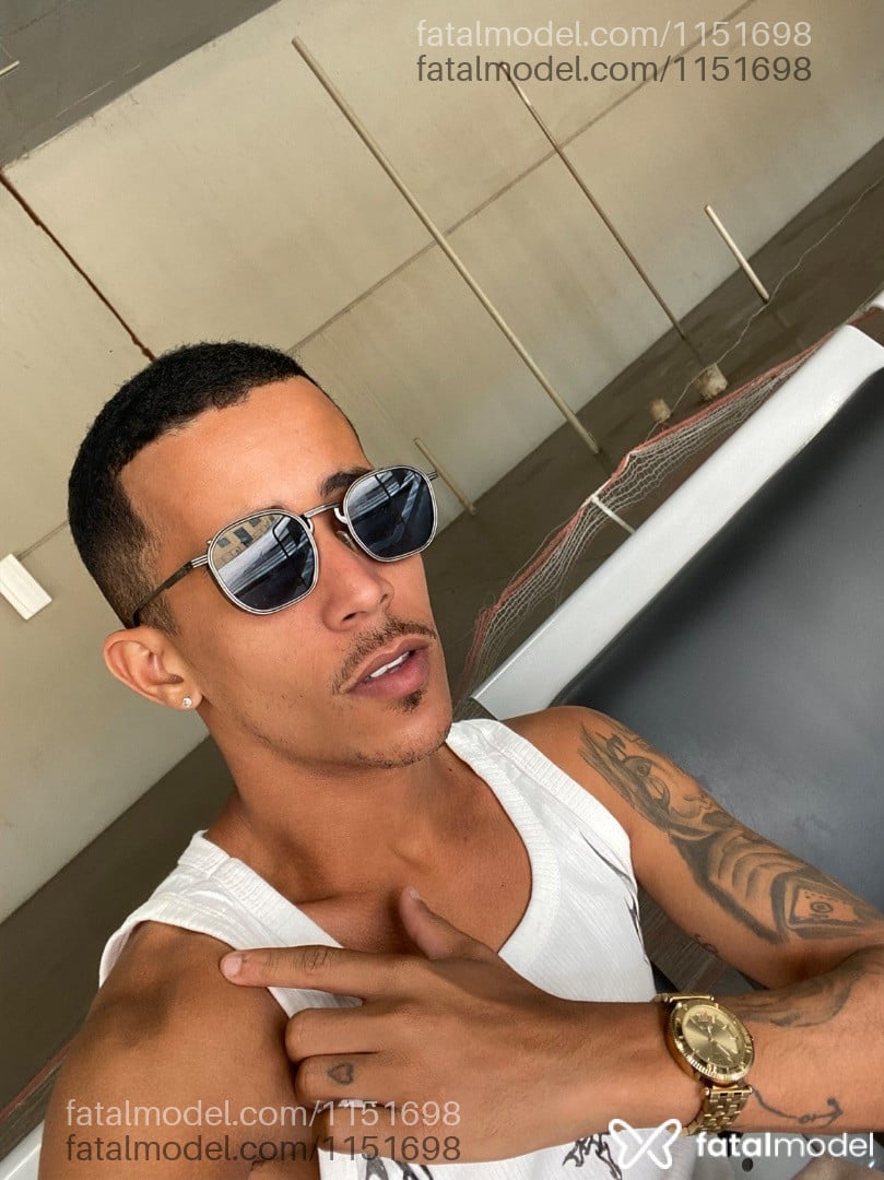 Acompanhante homem morena (o) de olhos castanhos - Paullo gabriel