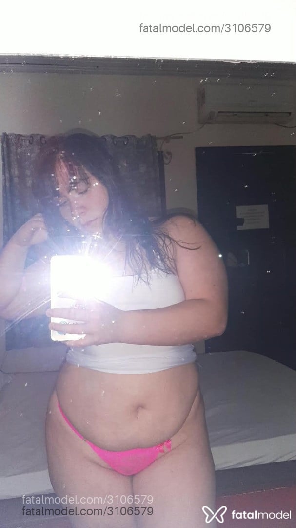 Acompanhante mulher morena (o) de olhos mel - Eduarda Silva