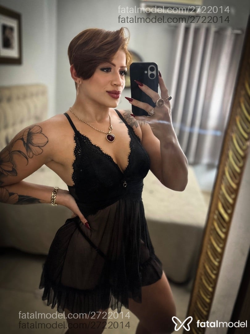 Acompanhante mulher morena (o) de olhos mel - Beatriz