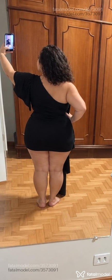 Acompanhante mulher com cabelo castanho de olhos castanhos - Gabriella