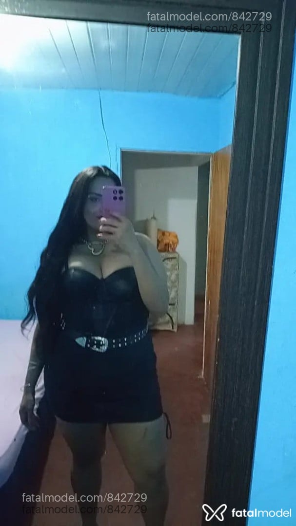 Acompanhante travesti morena (o) de olhos castanhos - Naty Boca doce